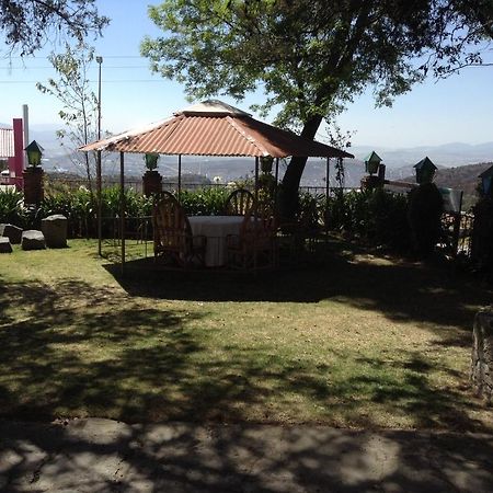 Hotel Villa Alpina El Chalet Pachuca Esterno foto