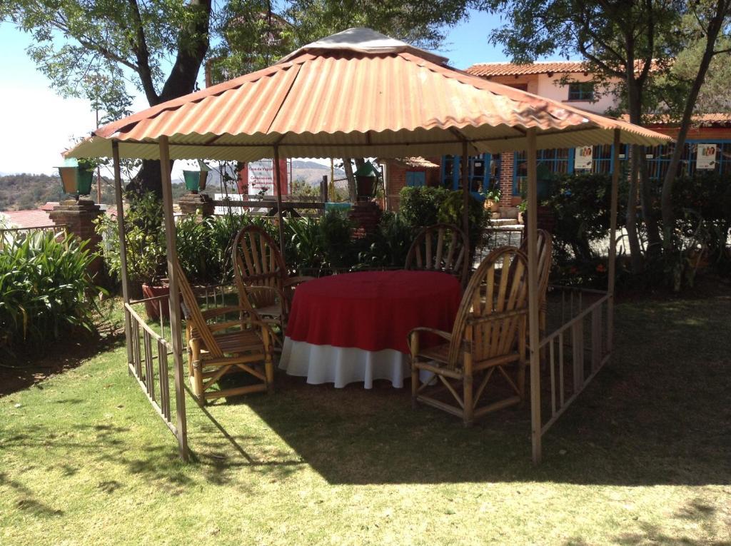 Hotel Villa Alpina El Chalet Pachuca Esterno foto